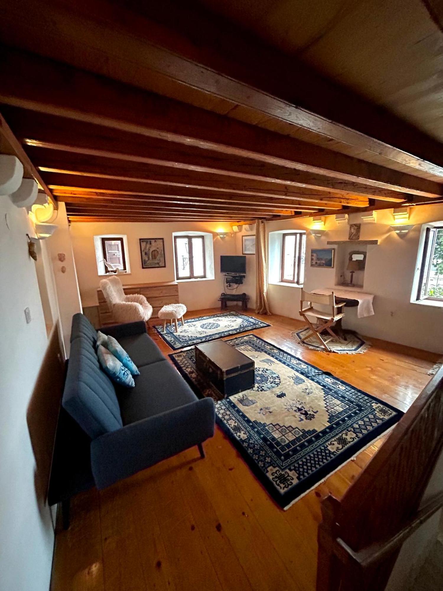 Charming Bohemian House In Perast Villa Buitenkant foto